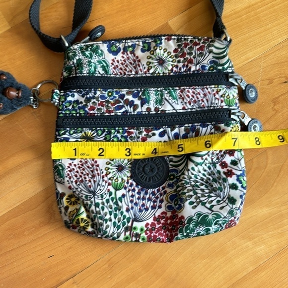 Kipling Floral Mini Crossbody Bag with monkey keychain bag charm travel purse - Picture 7 of 8